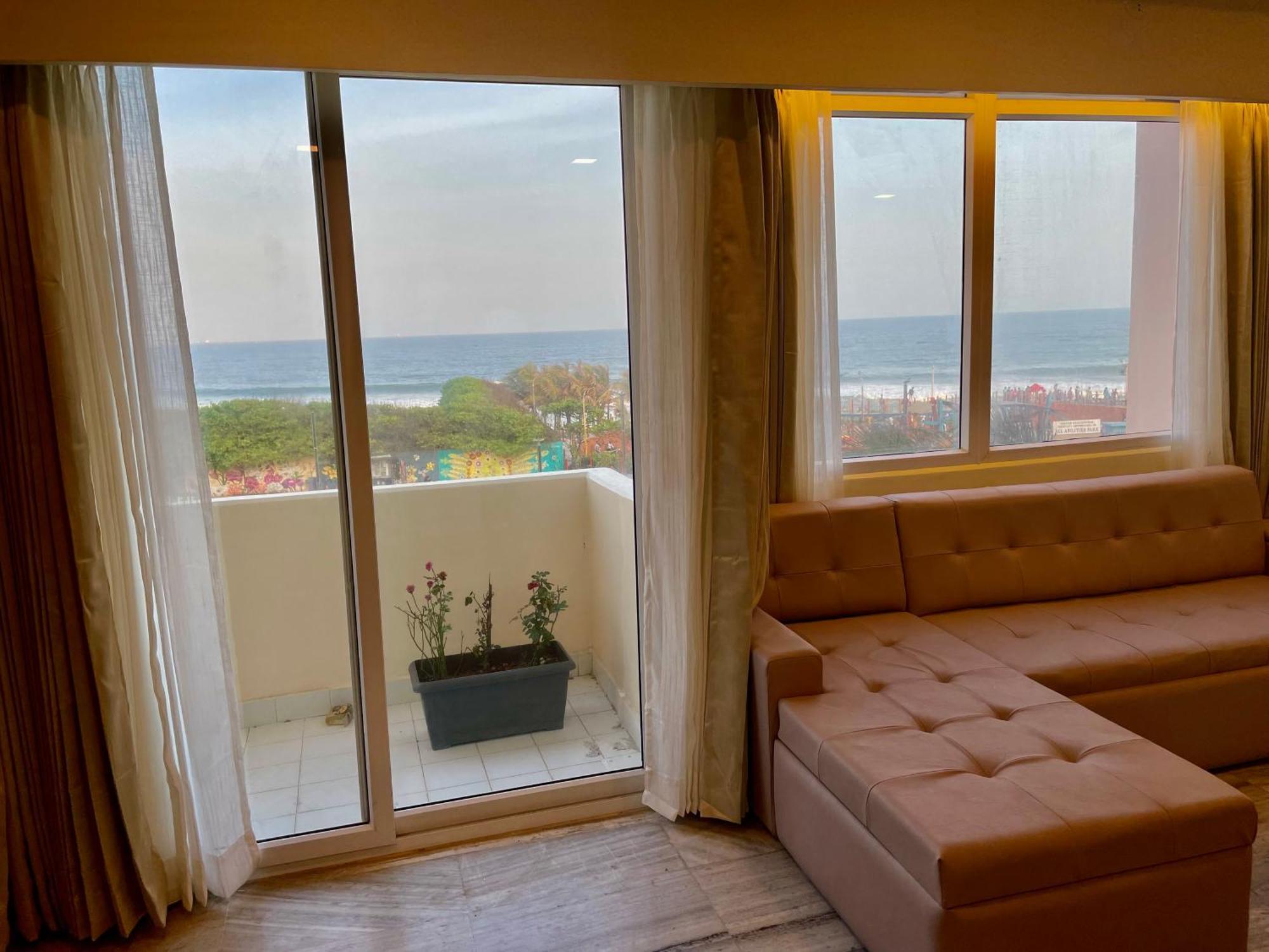 Apartament Ocean'S Edge Visakhapatnam Zewnętrze zdjęcie